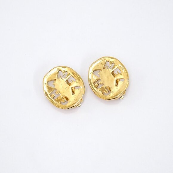 CHANEL CC Logos Round Clip-On Earrings Gold Tone Auth #2554 - Picture 3 of 7